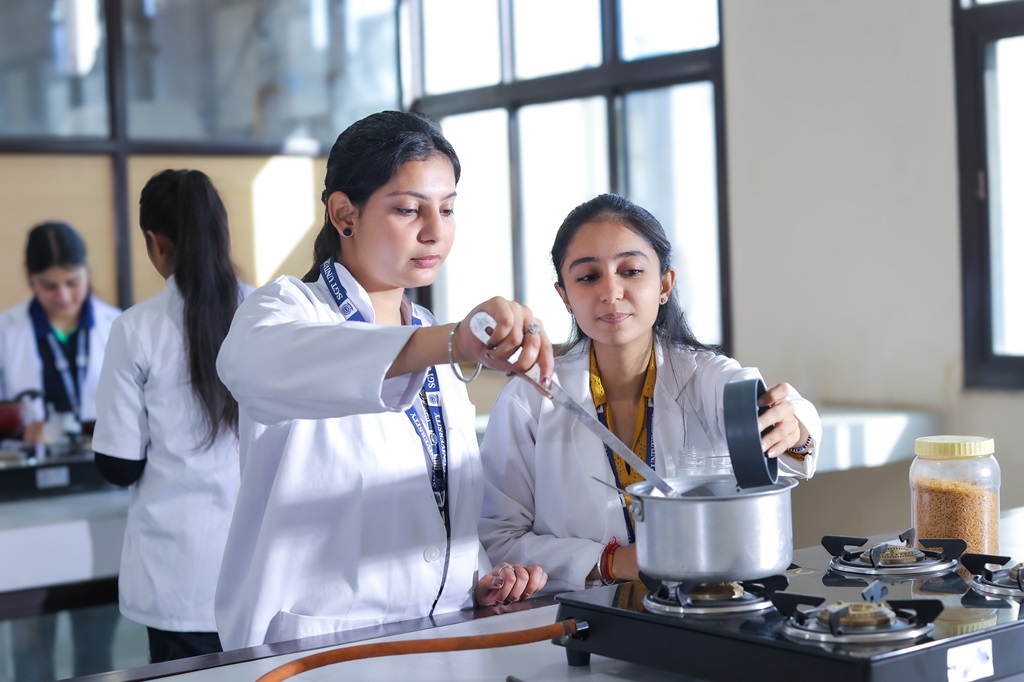 Nutrition & Dietetics Lab