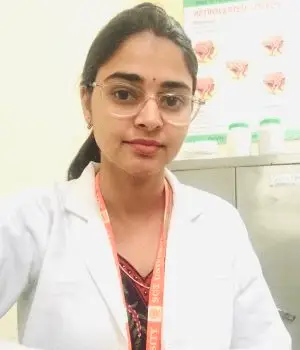 Dr Seema Yadav