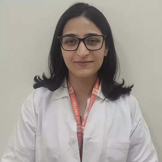 Dr. Aakriti