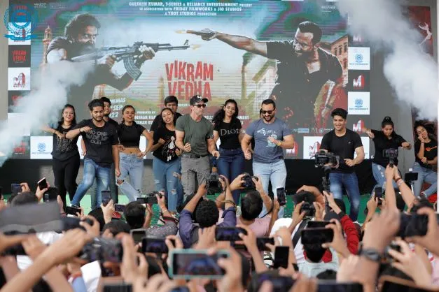 Hrithik Roshan & Saif Ali Khan